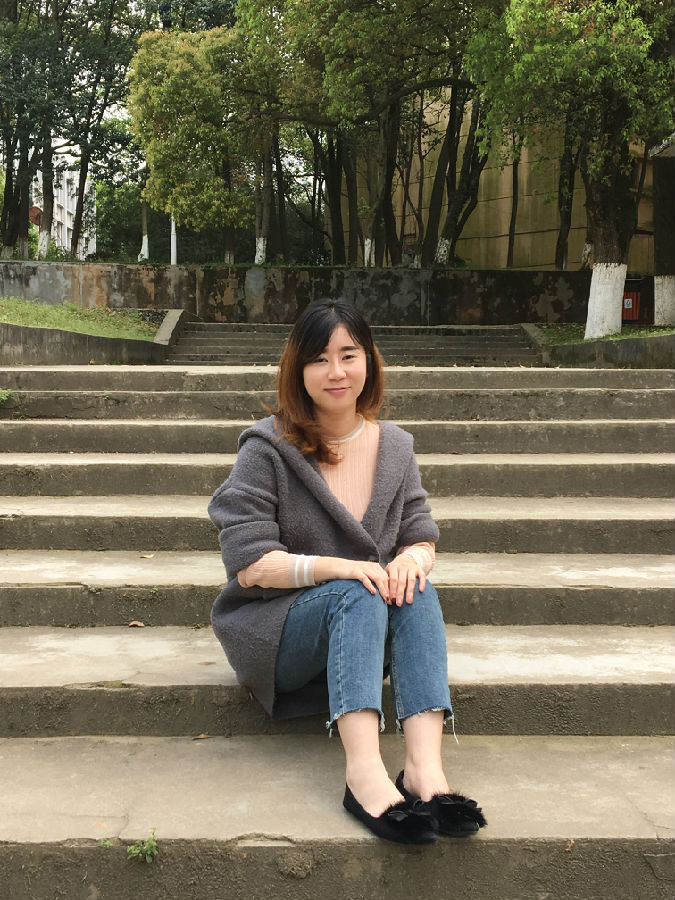 龚洁.jpg